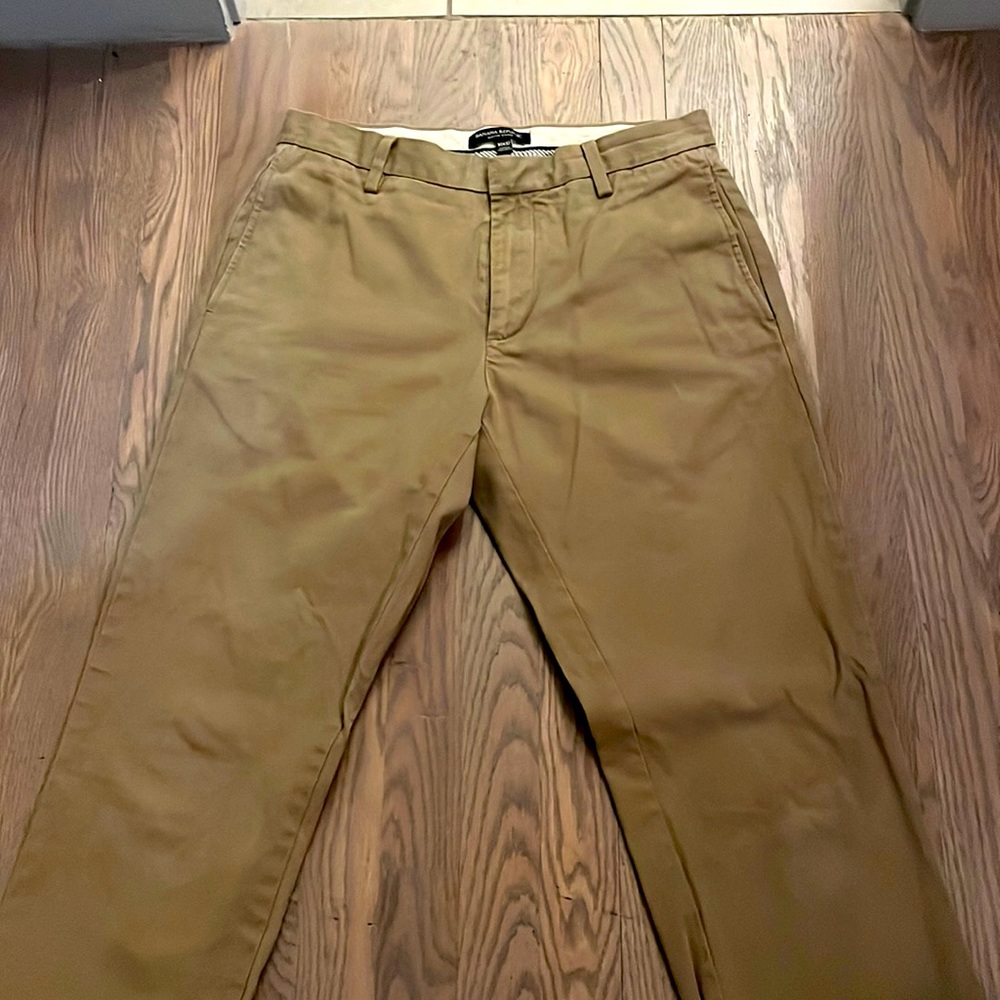 Banana Republic Chinos 30x32